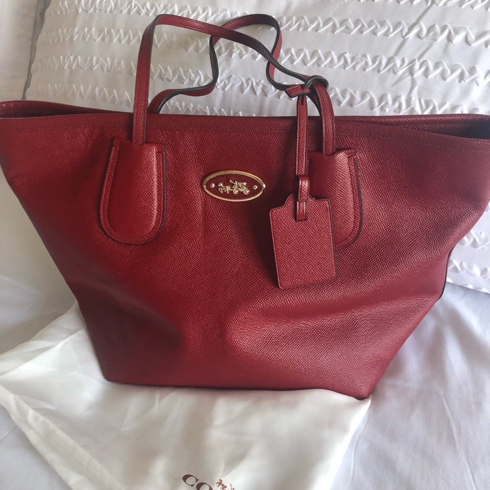 Coach City zip tote